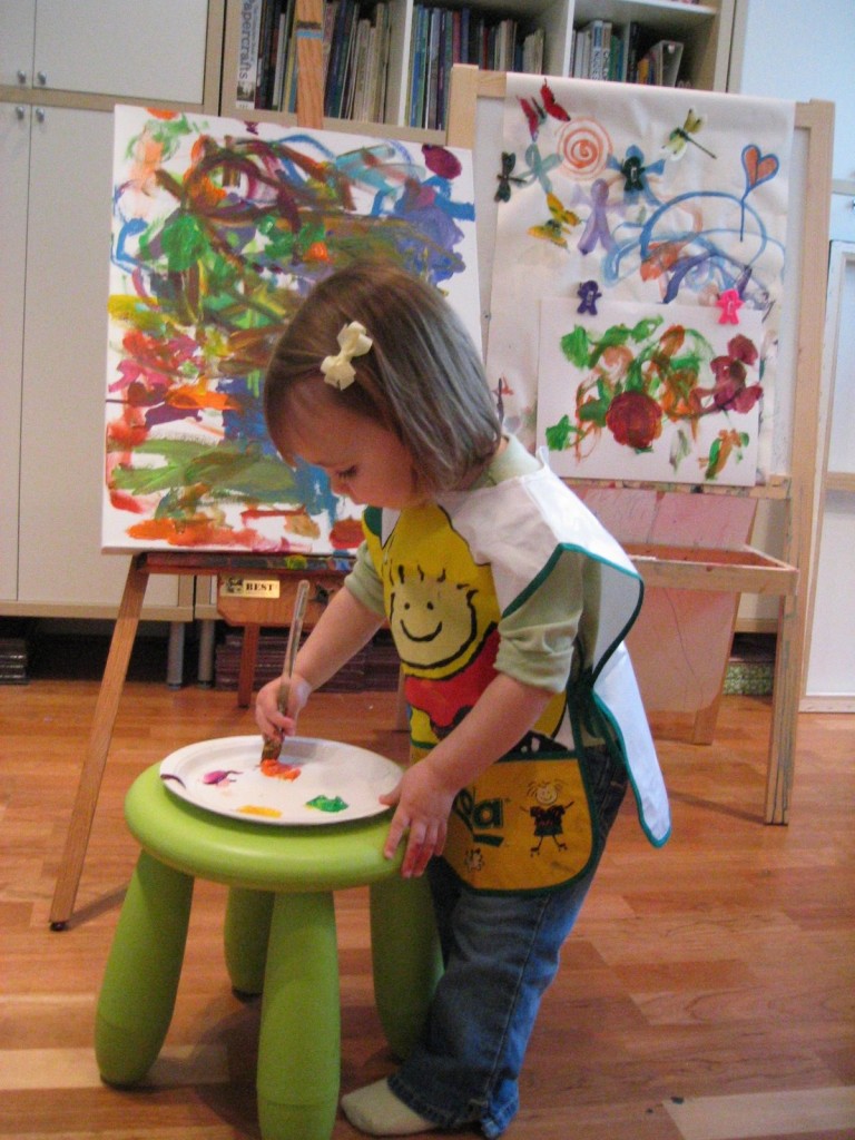 girl at easel
